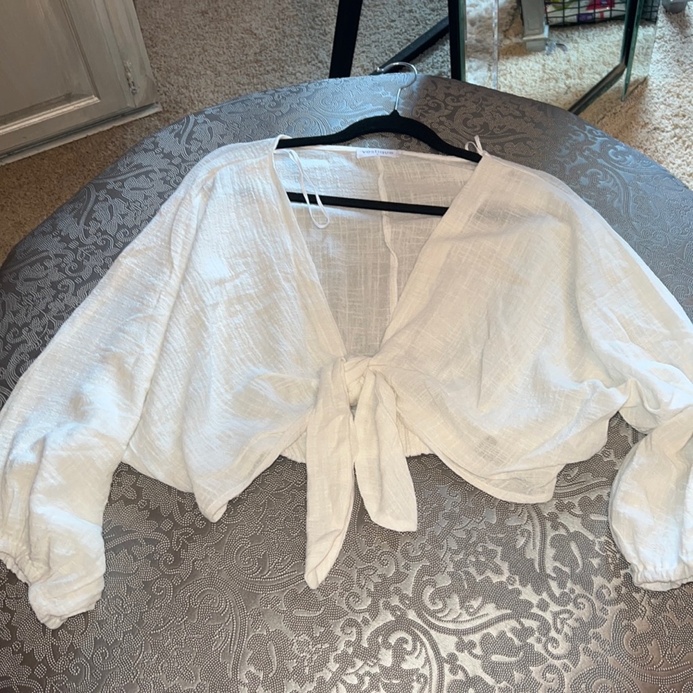 Creamy linen top